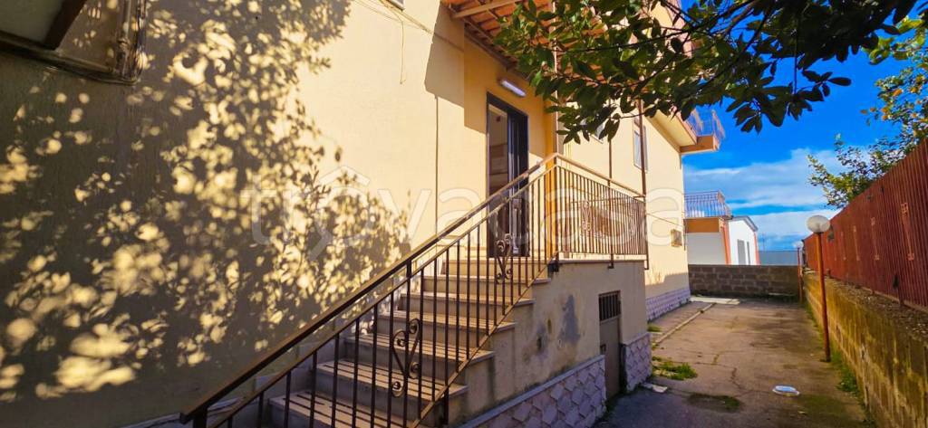 appartamento in vendita a Pozzuoli in zona Monterusciello
