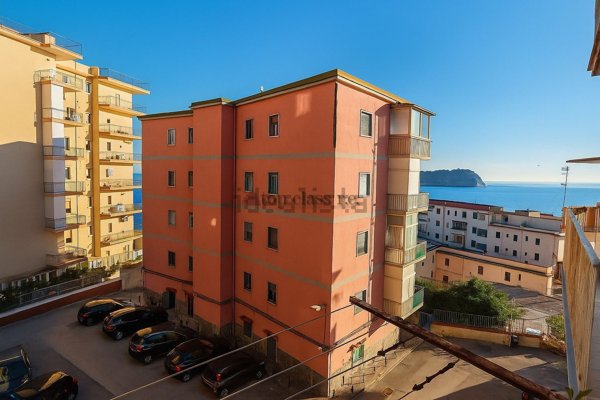 appartamento in vendita a Pozzuoli