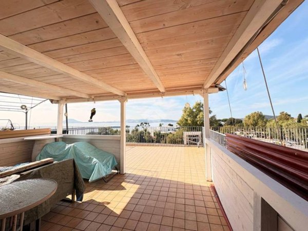 appartamento in vendita a Pozzuoli