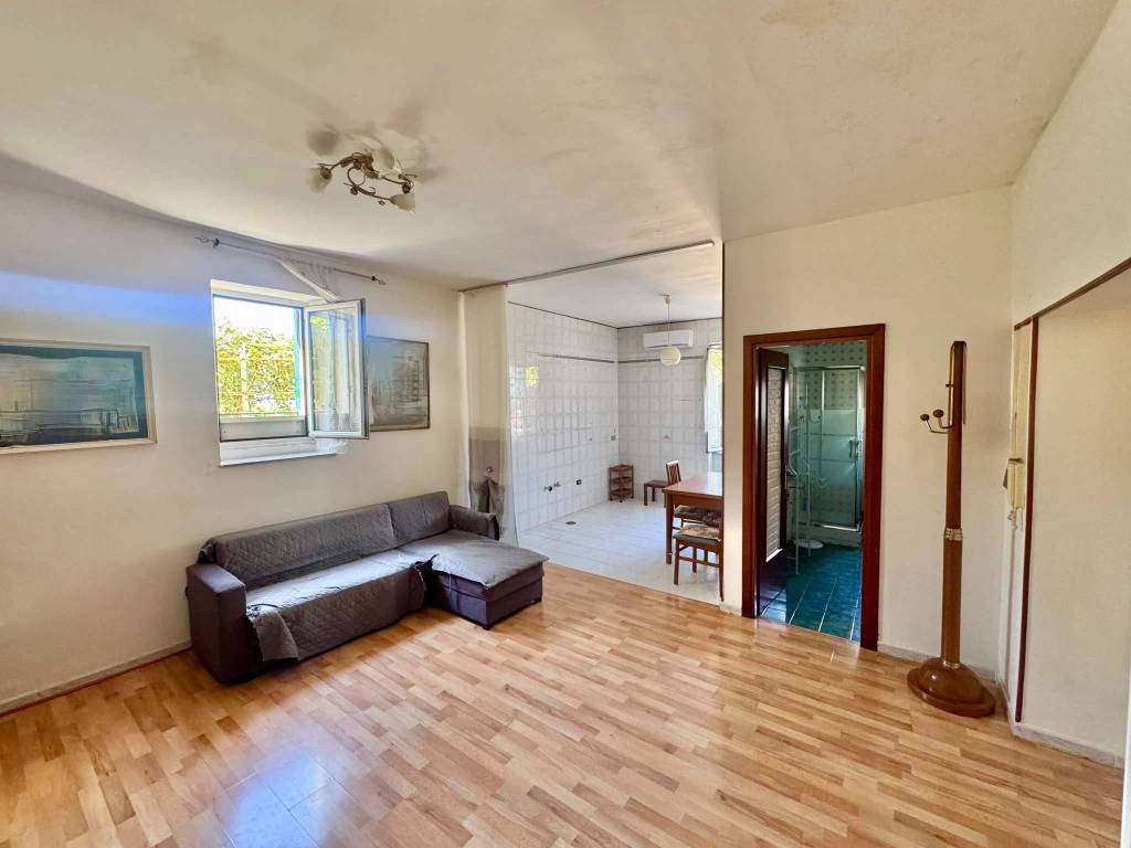 appartamento in vendita a Pozzuoli