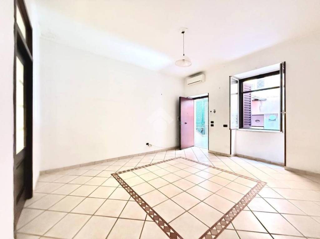 appartamento in vendita a Pozzuoli