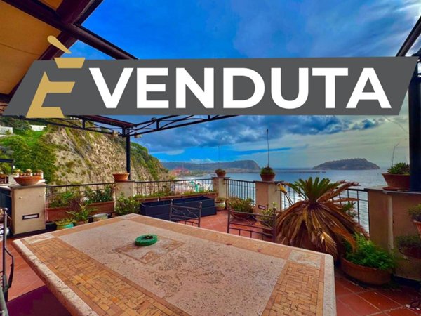 appartamento in vendita a Pozzuoli