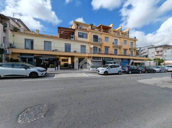 appartamento in vendita a Pozzuoli in zona Arco Felice