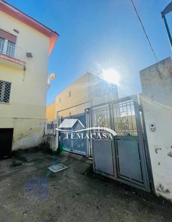 appartamento in vendita a Pozzuoli