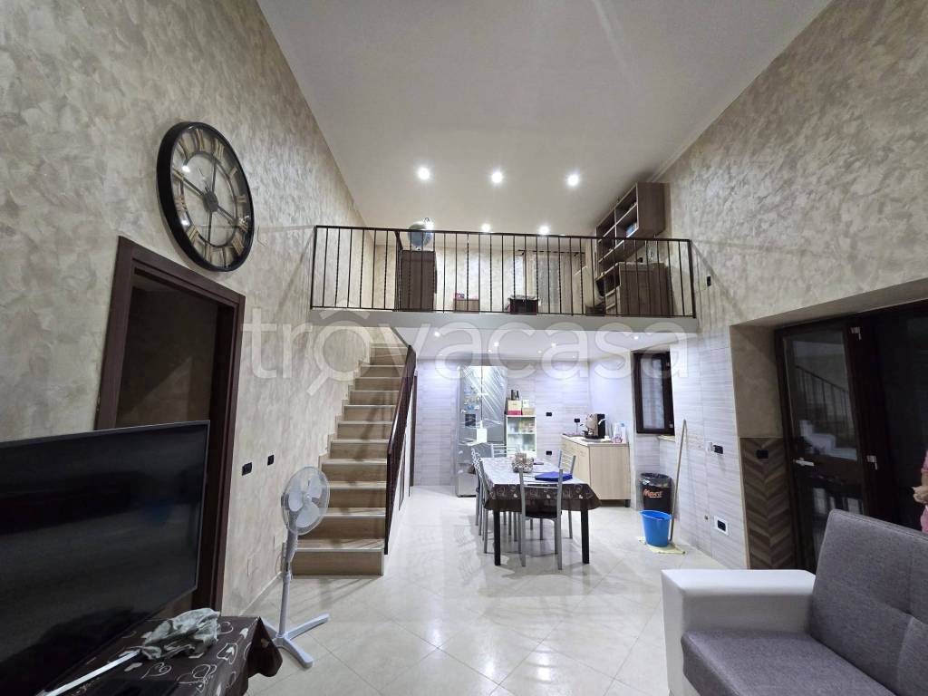 appartamento in vendita a Pozzuoli in zona Monterusciello