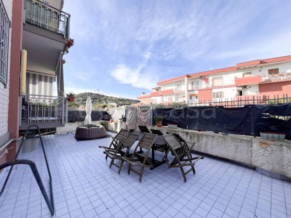 appartamento in vendita a Pozzuoli in zona Arco Felice