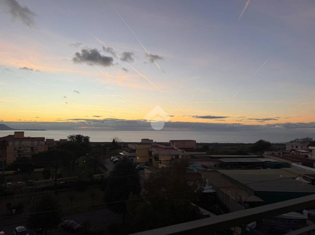 appartamento in vendita a Pozzuoli in zona Monterusciello