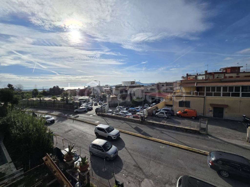 appartamento in vendita a Pozzuoli in zona Arco Felice