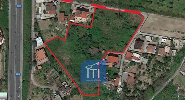 casa indipendente in vendita a Pozzuoli in zona Monterusciello