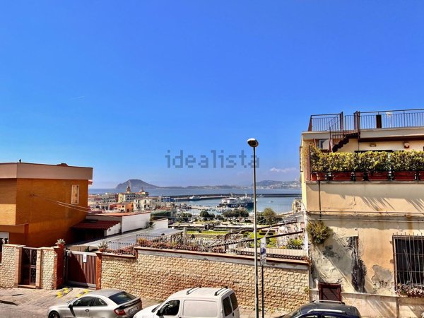 appartamento in vendita a Pozzuoli
