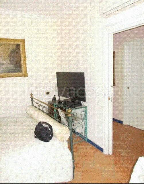 appartamento in vendita a Pozzuoli in zona Licola Lido