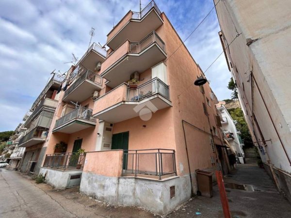 appartamento in vendita a Pozzuoli