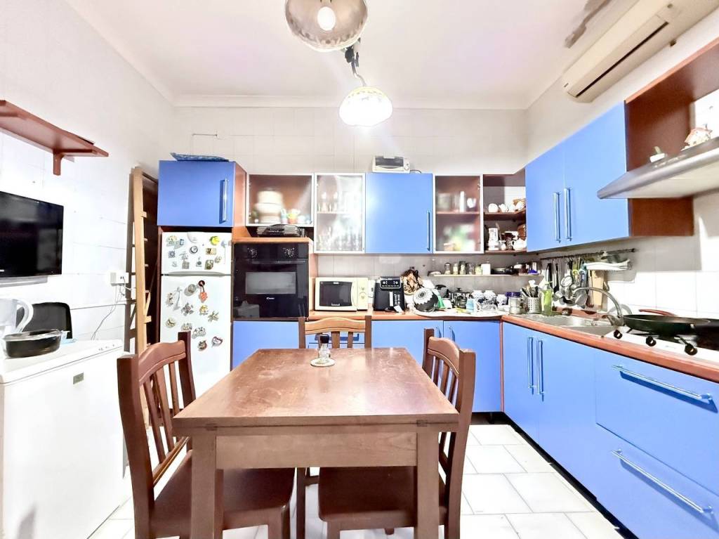 appartamento in vendita a Pozzuoli