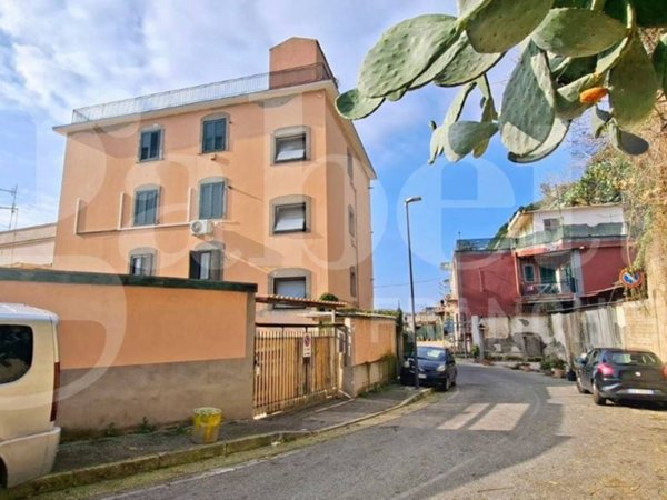 appartamento in vendita a Pozzuoli