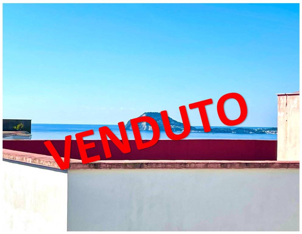 appartamento in vendita a Pozzuoli