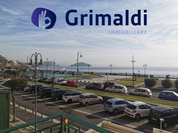 appartamento in vendita a Pozzuoli