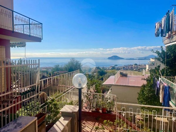 appartamento in vendita a Pozzuoli