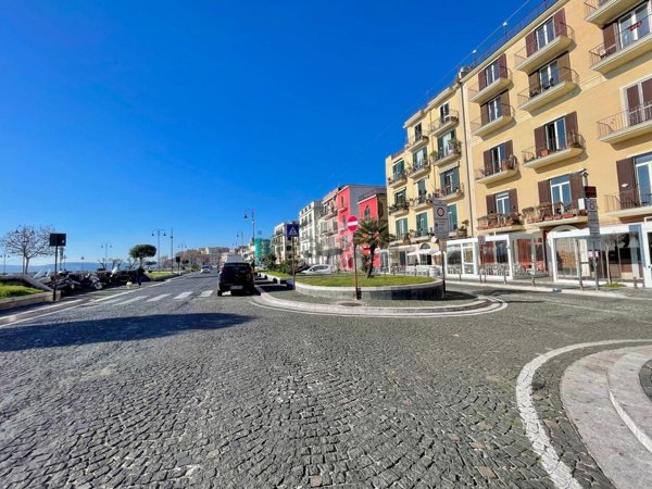 appartamento in vendita a Pozzuoli