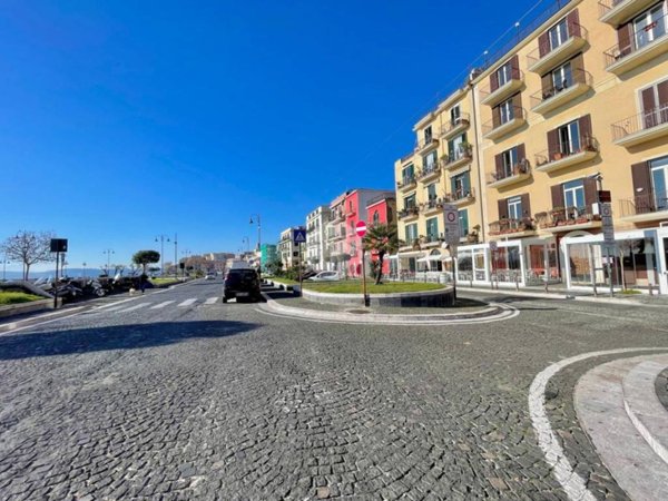 appartamento in vendita a Pozzuoli