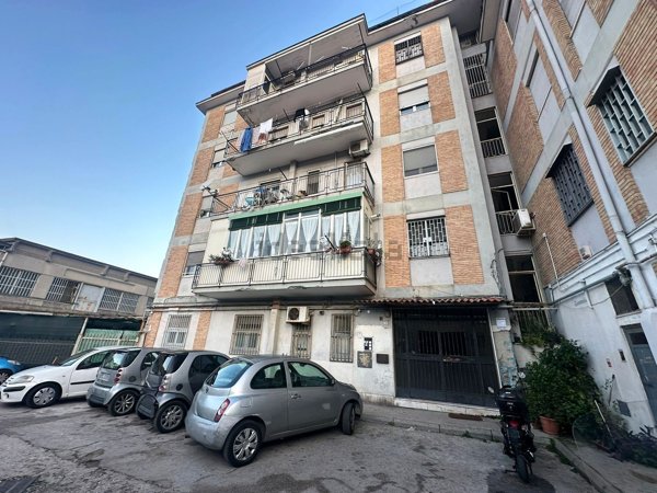 appartamento in vendita a Pozzuoli in zona Pisciarelli