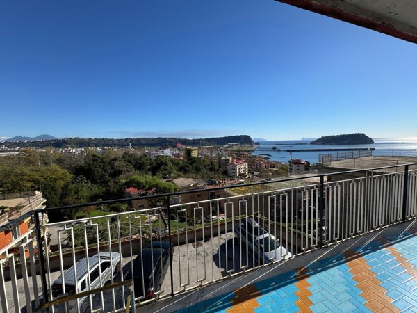 appartamento in vendita a Pozzuoli