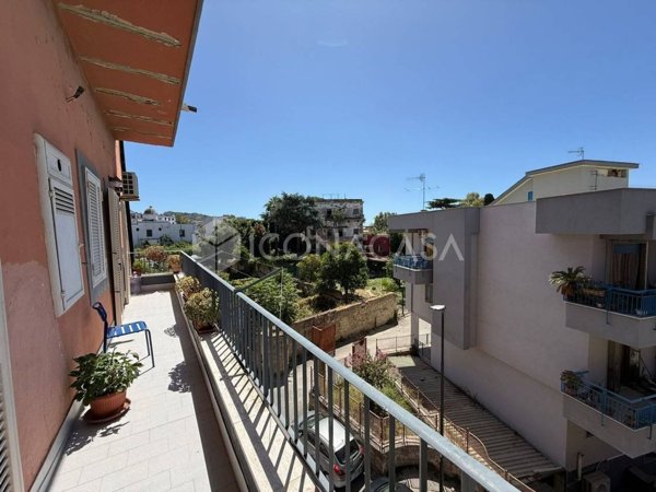 appartamento in vendita a Pozzuoli