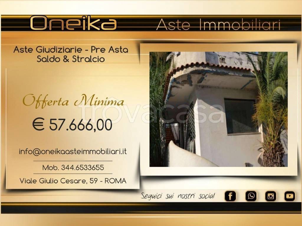 casa indipendente in vendita a Pozzuoli