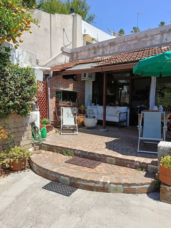 appartamento in vendita a Pozzuoli