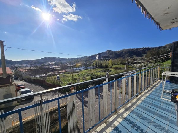 appartamento in vendita a Pozzuoli in zona Pisciarelli