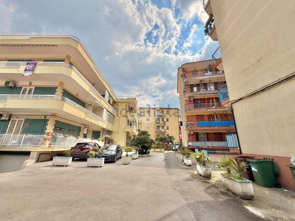 appartamento in vendita a Pozzuoli