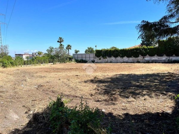 terreno agricolo in vendita a Pozzuoli in zona Monterusciello