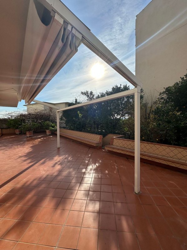 appartamento in vendita a Pozzuoli