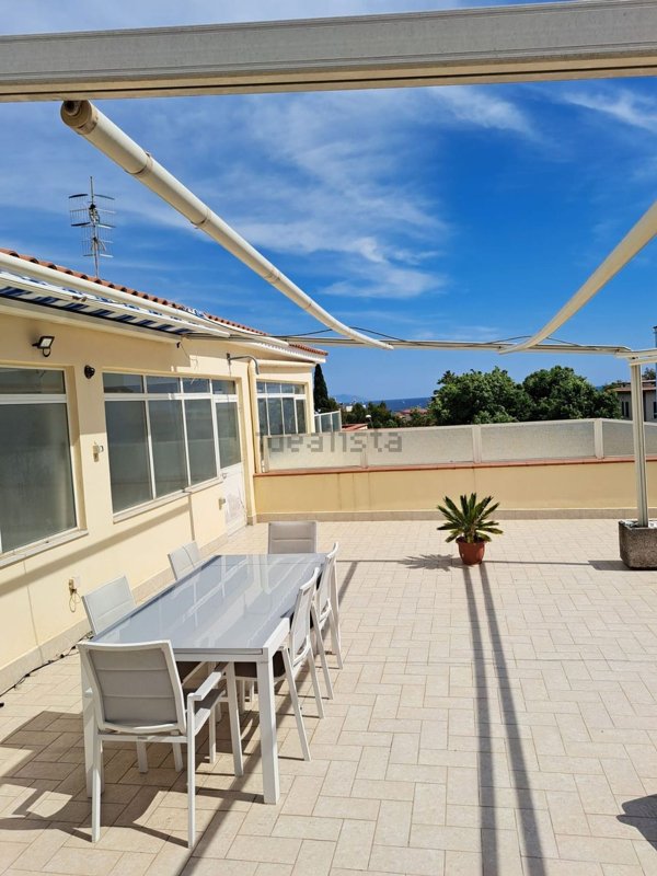 appartamento in vendita a Pozzuoli