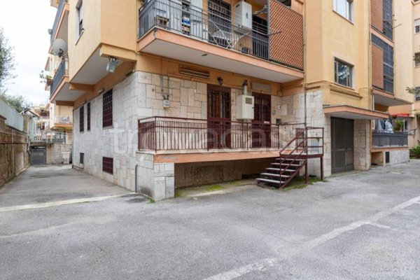 appartamento in vendita a Pozzuoli in zona Solfatara