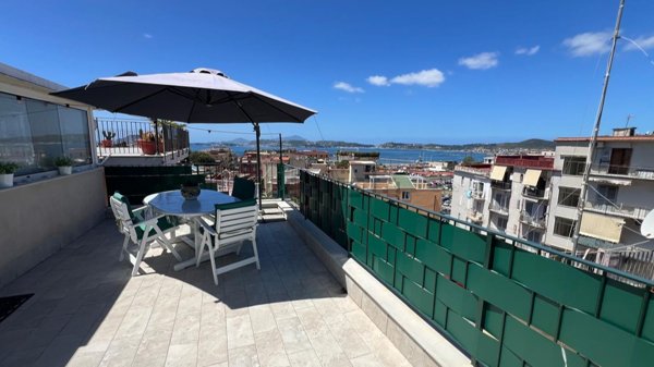 appartamento in vendita a Pozzuoli