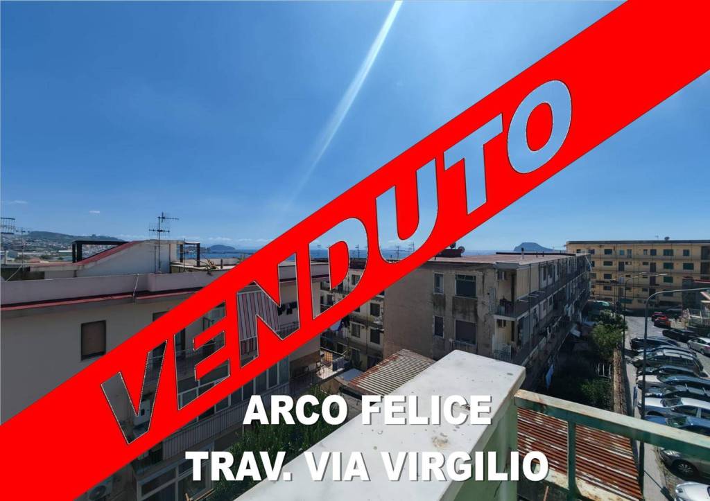 appartamento in vendita a Pozzuoli in zona Arco Felice