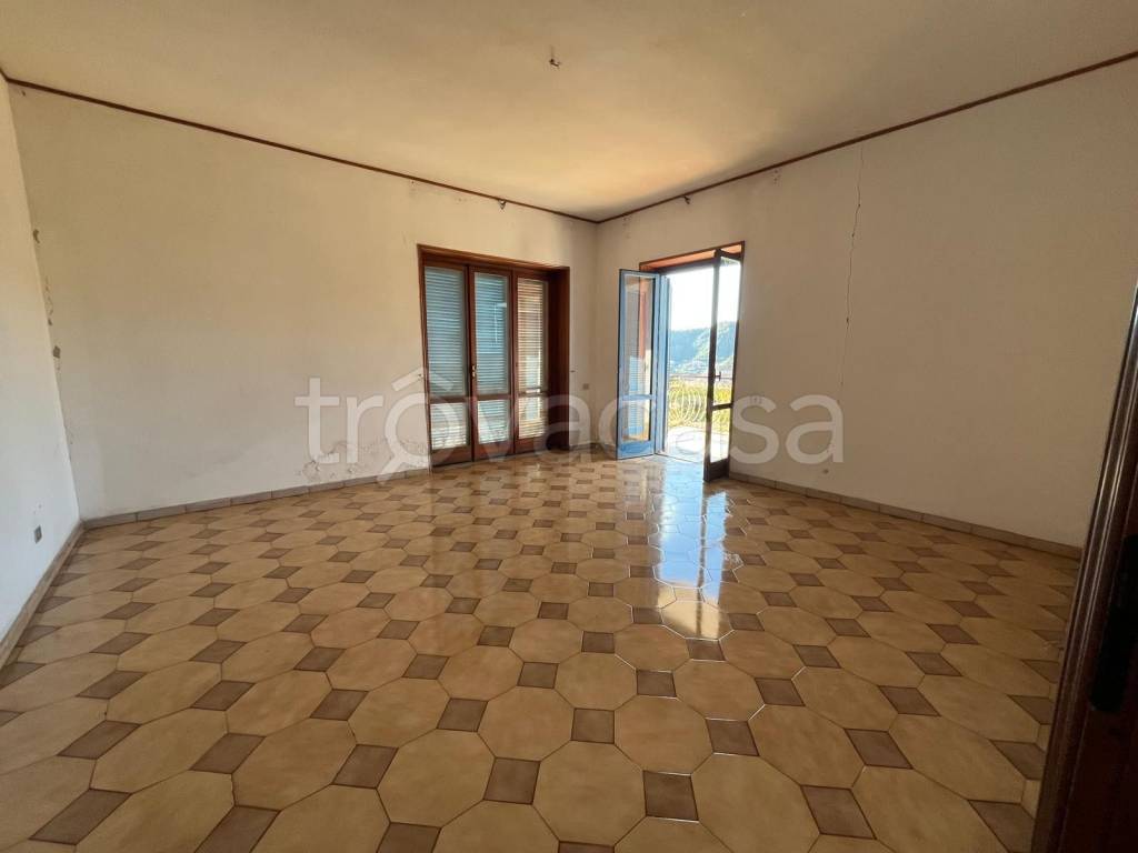 appartamento in vendita a Pozzuoli in zona Pisciarelli