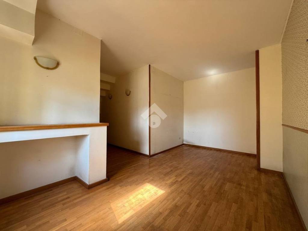 appartamento in vendita a Pozzuoli