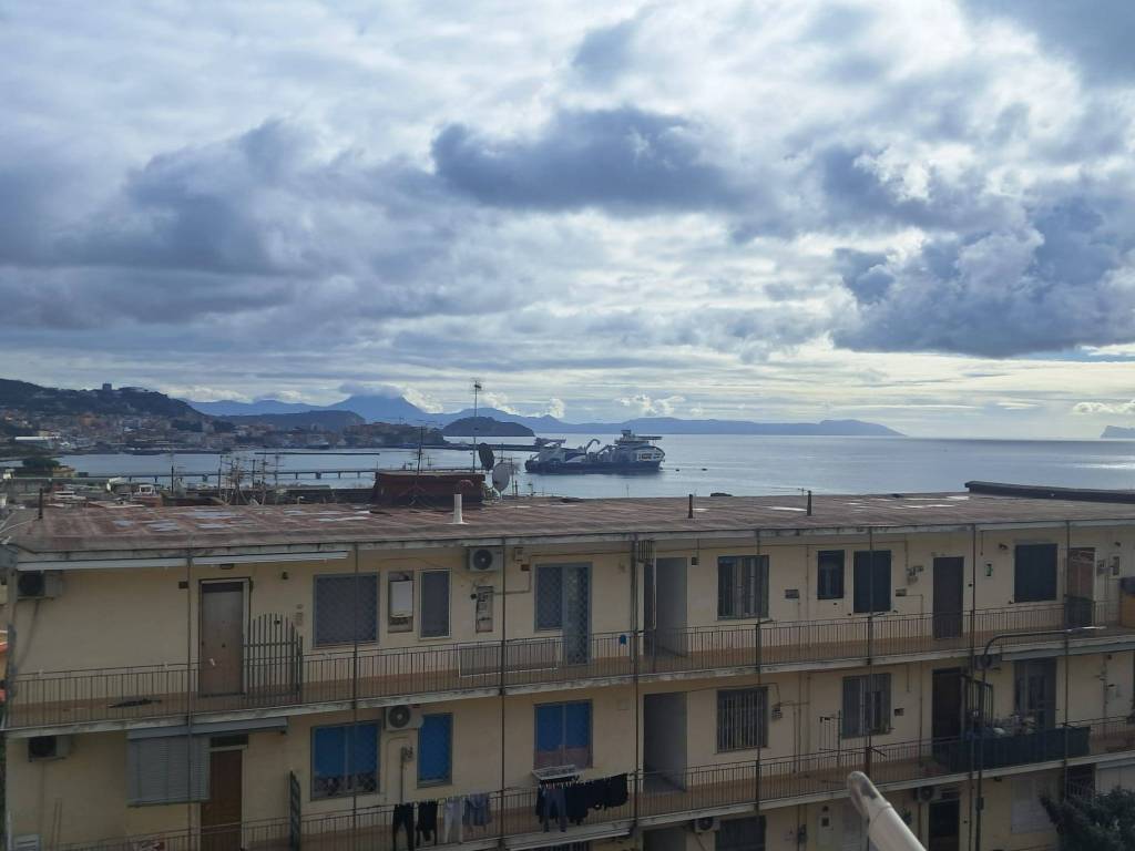 appartamento in vendita a Pozzuoli