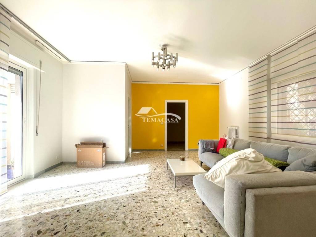 appartamento in vendita a Pozzuoli