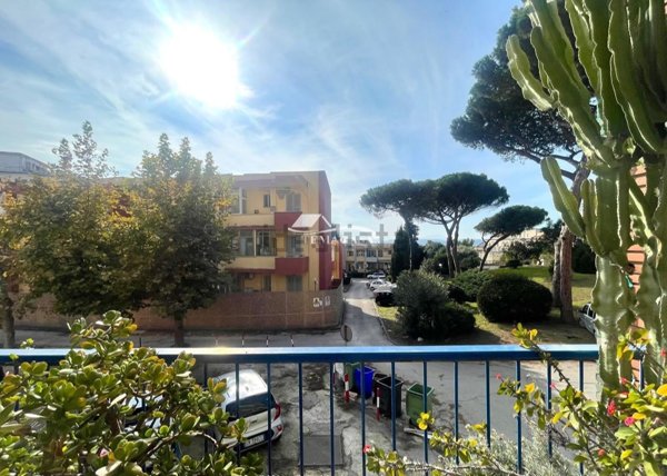 appartamento in vendita a Pozzuoli