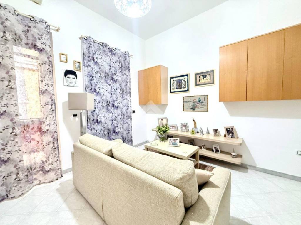 appartamento in vendita a Pozzuoli