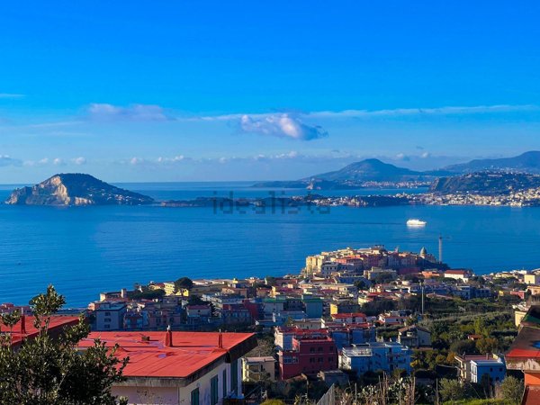 appartamento in vendita a Pozzuoli