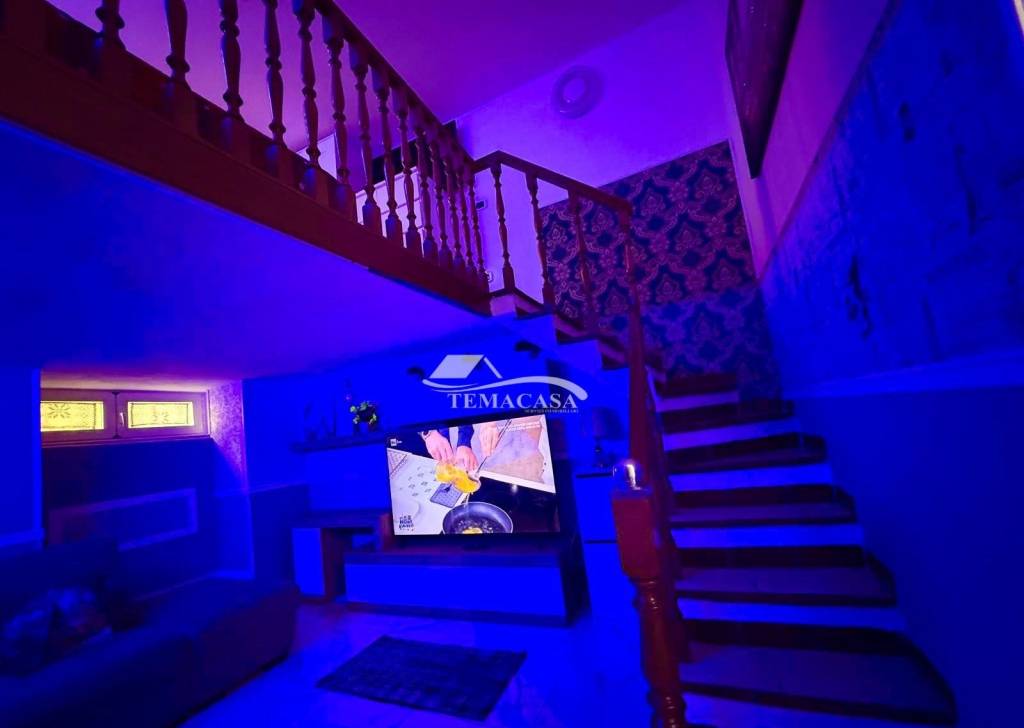 appartamento in vendita a Pozzuoli in zona Solfatara