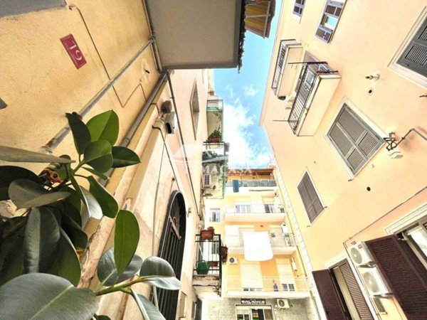 appartamento in vendita a Pozzuoli in zona Solfatara