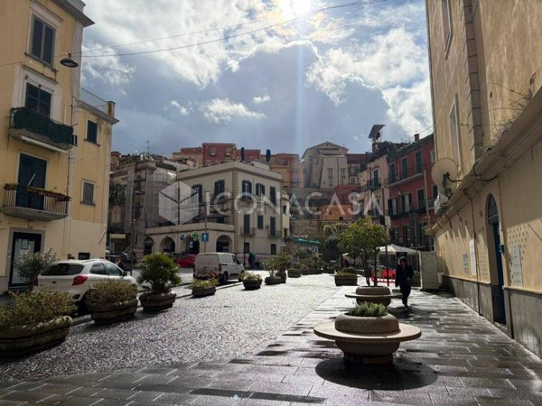 appartamento in vendita a Pozzuoli