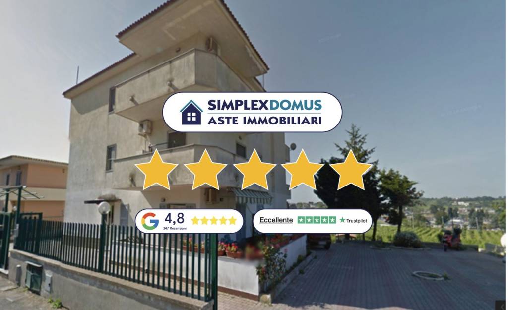 casa indipendente in vendita a Pozzuoli in zona Monterusciello
