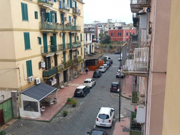 appartamento in vendita a Pozzuoli