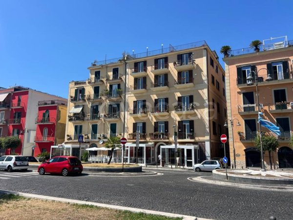 appartamento in vendita a Pozzuoli