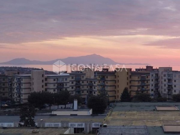 appartamento in vendita a Pozzuoli in zona Monterusciello